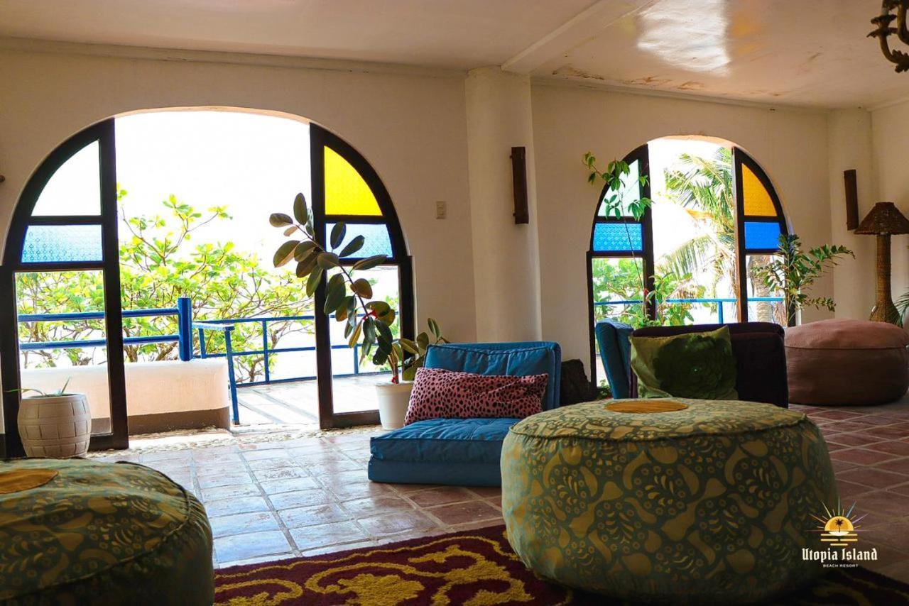 Utopia Island Resort Batangas Екстер'єр фото