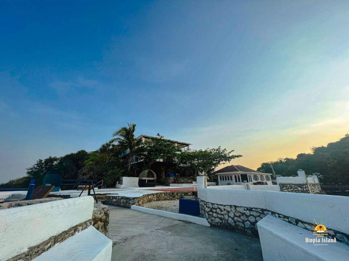 Utopia Island Resort Batangas Екстер'єр фото