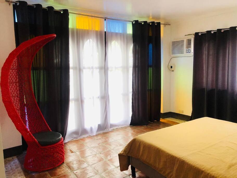 Utopia Island Resort Batangas Екстер'єр фото